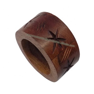 Nueva llegada servilletero redondo de madera hecho a mano con diseño tallado para fiestas, bodas y hogar - Product Image 2