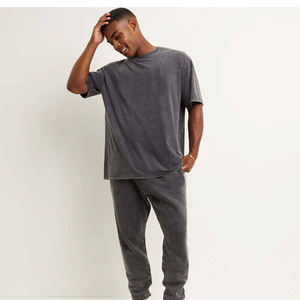 T-shirt gris délavé surdimensionné pour homme, coupe ample, manches courtes, coton, streetwear décontracté, look vintage, logo personnalisé disponible - Product Image 1