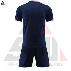Uniformes de fútbol disponibles en stock de la mejor calidad, servicio OEM, fabricación de Pakistán, hecho 100% poliéster, secado rápido, transpirable, Unisex - Product Image 5