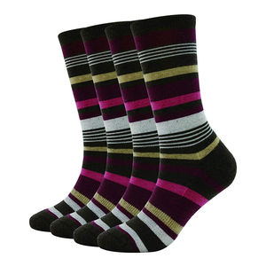 Chaussettes de sport à la vente, logo personnalisé, chaussettes de sport confortables, à vendre au Pakistan - Product Image 4