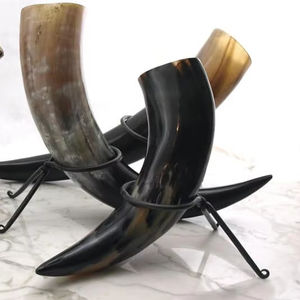 Cuerno Vikingo de la Mejor Calidad para Colección de Temática Vikinga, Cuerno Vikingo Auténtico para Fiestas Medievales y Decoración por CRAFT ZONE EXPORT - Product Image 1