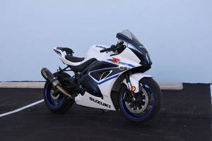 Gran Oferta, Motocicleta Deportiva Suzuki GSX-R1000 2026, Lista para Enviar a Todo el Mundo - Product Image 3