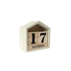 Calendario hecho a mano de madera de aspecto clásico Calendario de madera de pino - Product Image 1