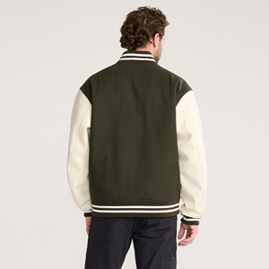 Blouson Bomber Vintage Homme Personnalisé OEM en Laine et Chenille Brodé, Col Montant, Style Universitaire, Respirant et Écologique - Product Image 2