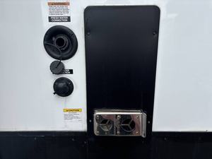 Usado 2023 F-o-r-e-s-t R-i-v-e-r S-a-l-e-m V-i-l-l-a G-r-a-n-d 4-2-D-L en venta - Product Image 5