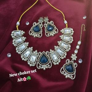 Super Traditional Ethnic <b>Gold</b> Plated Crystal & Rhinestone Kundan Choker Necklace <b>Set</b> with Earrings & Maang Tikk - Product Image 1