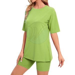 Conjunto de pantalones cortos de verano informal para mujer en patrón sólido Nuevo diseño Disponibilidad al por mayor - Product Image 2