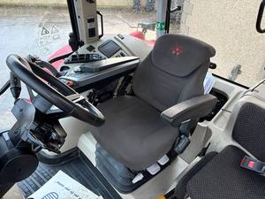 Tractor MASSEY FERGUSON 7S 190 DYNA VT 2023 - Product Image 4