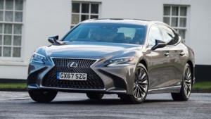 Usado, LS 500h Coupé Híbrido 2018-2026, Automático, Interior de Cuero, Faros LED, Neumáticos R19, 5 Asientos, Equipamiento Completo, En Venta - Product Image 6