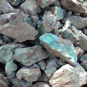 Mineral de cobre de grado mineral para uso industrial a granel - Product Image 1