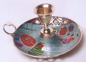 Home Decorative <b>Lighting</b> Accessories Candle <b>Stick</b> Best Manufacturing Floral Design Hand Painted Metal Votive Candle Holder - Product Image 2