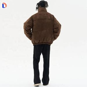 Veste d'épaisseur d'hiver OEM Emboss Logo Puffer Jacket 2023 Street Wear Veste à broderie tissée pour hommes - Product Image 4