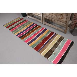 Alfombra de pasillo vintage de 2.5x7.6 pies, alfombra turca, alfombra marroquí roja Kilim - Product Image 1