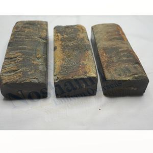 Bloques de cuerno de búfalo de grado premium procesados naturalmente sin grietas sin productos químicos cuidadosamente seleccionados para una calidad constante - Product Image 1