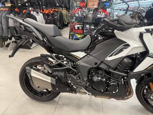 Moto de tourisme sportive et d'aventure 1100cc 2025 (édition SE) - Product Image 5
