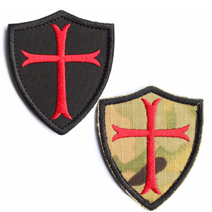 Parches de logotipo de hierro bordados personalizados de alta calidad al por mayor - Product Image 3