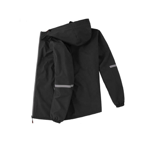 Top Trending Hombres Tallas grandes A prueba de viento al aire libre Ropa personalizada Chaqueta de esquí profesional Transpirable para deportes de snowboard para hombres - Product Image 5