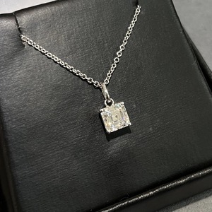 สร้อยคอจี้เพชรทรง Asscher ยอดนิยม ได้รับการรับรองจาก IGI เพชรเพาะเลี้ยงในห้องปฏิบัติการ พร้อมตัวเรือนทองคำแท้ 14k เครื่องประดับชั้นดีสำหรับผู้หญิง - Product Image 5
