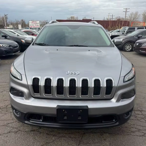Voiture d'occasion abordable Jeep Cherokee Latitude 2017 conduite à gauche - Product Image 1