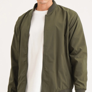 Chaqueta Bomber de satén de invierno informal para hombre, decoración de botones de poliéster, chaqueta bordada de tela satinada para hombre - Product Image 5