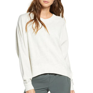 Conjunto de dos piezas informal suelto bordado para mujer Sudadera de lana de invierno y pantalones cortos con cordón Logotipo frontal Tie Dye Technics - Product Image 1