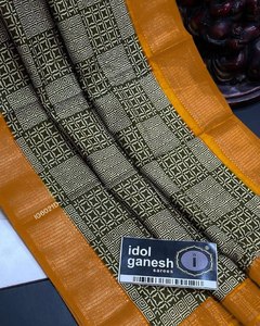 Peso ligero suave Assami Pattu tejiendo borde Jari junto con hermosa blusa - Product Image 4