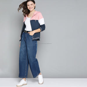 Sweats à capuche respirants de couleur unie Fit2Fight pour femmes, design personnalisé, utilisation en extérieur, sweats à capuche surdimensionnés pour femmes - Product Image 3