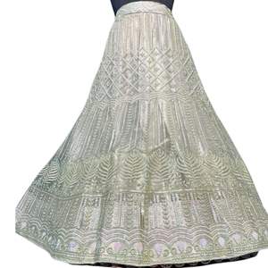 Venta al por mayor Heavy Sequin Work Net Lehenga Choli con 3m Flair 2,5 m Four Side Border Dupatta 1,2 m Blusa para ocasiones de fiesta de verano - Product Image 2