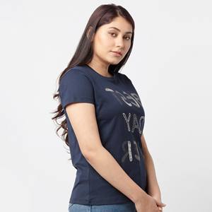 Camisetas de verano sueltas de algodón 180g 100% de alta calidad para mujer con impresión de logotipo personalizado Precio de fábrica - Product Image 2