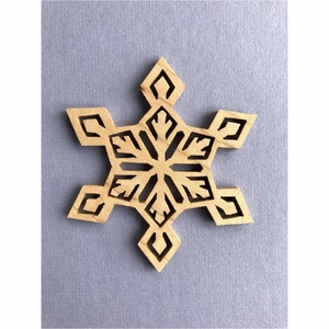 Ornements d'arbre de Noël de flocon de neige en MDF faits à la main de haute qualité Boules suspendues décoratives personnalisées pour un décor festif - Product Image 4