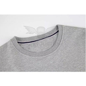 Ensemble de survêtement d'entraînement unisexe personnalisé pour l'hiver, coupe ajustée, en coton 100%, avec logo et couleur personnalisables - Product Image 2