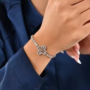 Bracelet en diamant de laboratoire Bracelet de tennis en rose poire pour femmes Bracelet tendance pour copines - Product Image 1