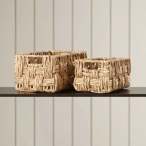 Grand panier de rangement ovale rond et durable en jacinthe d'eau rustique Paniers à linge naturels à la mode et écologiques pour salle de bain et cuisine - Product Image 3