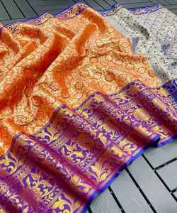 ส่าหรีผ้าซาตินที่มีเสน่ห์ด้วยการประดับมุกเพิ่มความหรูหราให้กับทุกโอกาสเสื้อผ้าเครื่องแต่งกาย - Product Image 5