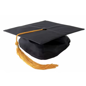 Conjunto de Toga y Birrete de Graduación para Uso Escolar al por Mayor, para Títulos de Licenciatura, Maestría y Doctorado, 100% Poliéster, Unisex, Talla Adulto, Color Negro - Product Image 1