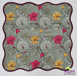 Haute qualité belle élégante indienne main bloc imprimé passepoil serviettes en coton forme carrée moderne tendance pour les mariages - Product Image 3