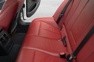 BMW 330i xDrive Sport Wagon d'occasion 2018 (conduite à gauche/droite) - Product Image 5