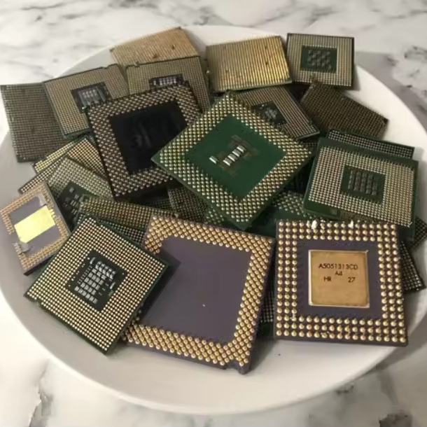 New Ceramic CPU Gold Pin Processor Chip 233MHz 64-bit 18MB L3 Cache 0.18 Micrometer Process DK Origin Repair Recycling