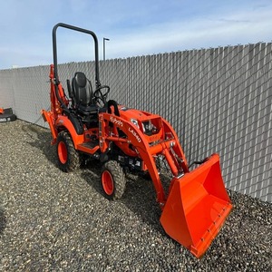 Mini Tractor Agrícola Kubota BX23S 4WD con Cargador Frontal y Retroexcavadora de 20hp, el Mejor 4x4 para Espacios Pequeños - Product Image 4