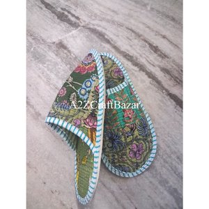 Pantoufles matelassées en tissu imprimé de haute qualité, en coton, antidérapantes, chaudes, légères, accessoires de chaussures décontractées - Product Image 4