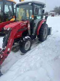 Ventas calientes 2017 Massey Ferguson 1736 Tractor agrícola con cargador de ruedas con alta visibilidad - Product Image 5
