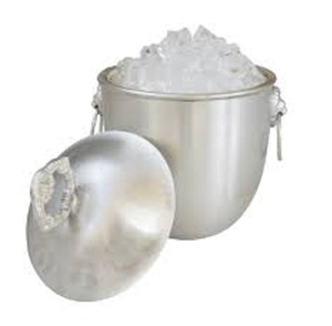 Grand seau à glace martelé en acier inoxydable de bonne qualité avec poignée en anneau pliant pour les fêtes et les célébrations - Product Image 1