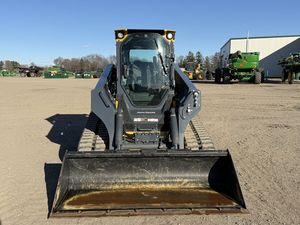 รถตักล้อยางมือสอง John Deere 331P แบบตีนตะขาบ  กำลังยกสูง  ใช้งานได้หลากหลาย  ขายด่วน - Product Image 6