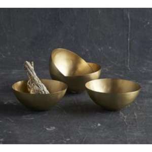 Tazón de servicio de latón pulido a mano duradero para mejorar la decoración de la cocina y servir la comida con estilo y longevidad - Product Image 1