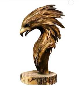 Aigle sculpté en bois de teck sculpté - Product Image 2