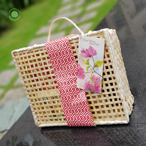 Caja de regalo de bambú cuadrada, caja de regalo de bambú laminado natural y embalaje de almacenamiento, caja de bambú hecha a mano, venta al por mayor. - Product Image 4