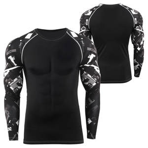 Meilleur prix pour hommes Rash Guard personnalisé le plus chaud d'usine direct Rash Guard personnalisé - Product Image 3