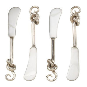 Cuchillo redondo de acero inoxidable para mantequilla, mango martillado - Product Image 3