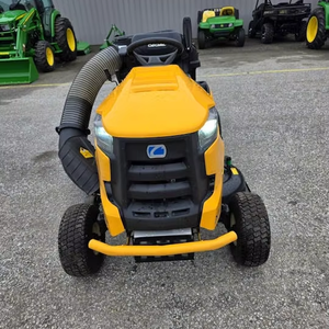Tondeuse autoportée Cub Cadet LX42 de qualité supérieure, haute performance, structure robuste, idéale pour les grands terrains et les jardins. - Product Image 6