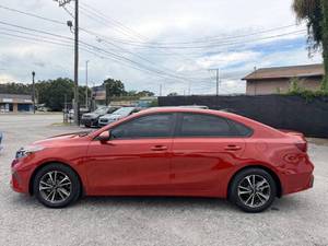 Precio bajo, Kia Forte LX S 2024 usado en venta - Product Image 4